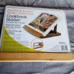 Bamboo cookbook holder